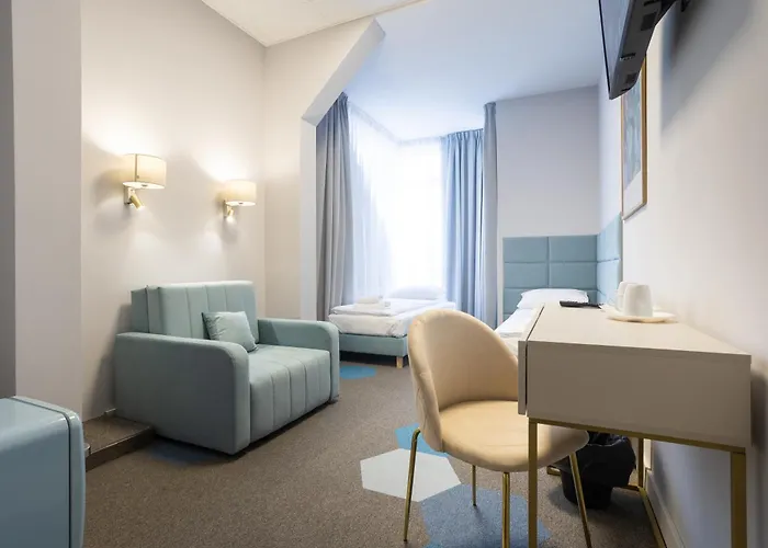 Moon アパートホテル