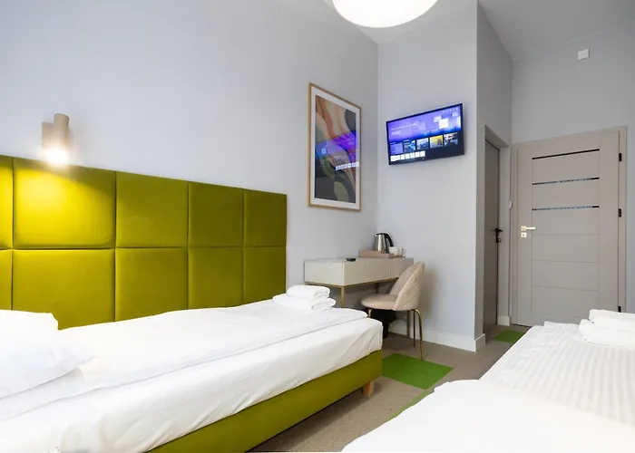 アパートホテル Moon