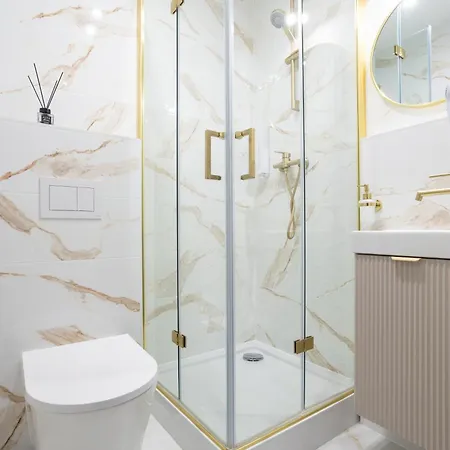 アパートホテル Moon 3*