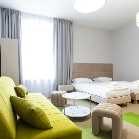 アパートホテル Moon 3*